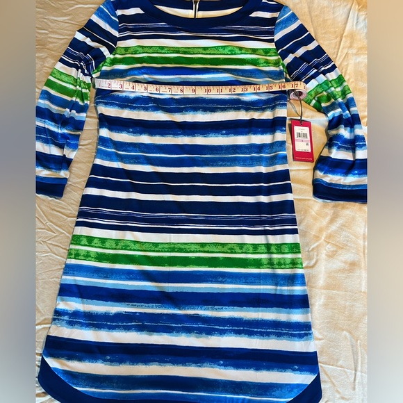 Vince Camuto NWT size 6 striped dress - Picture 7 of 7